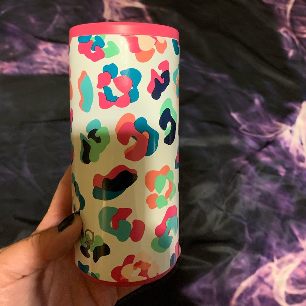 Swig slim can koozie brandnew without tags